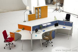 上海黄浦区办公家具定制 不规则时尚屏风办公桌与布绒屏风卡位全解析